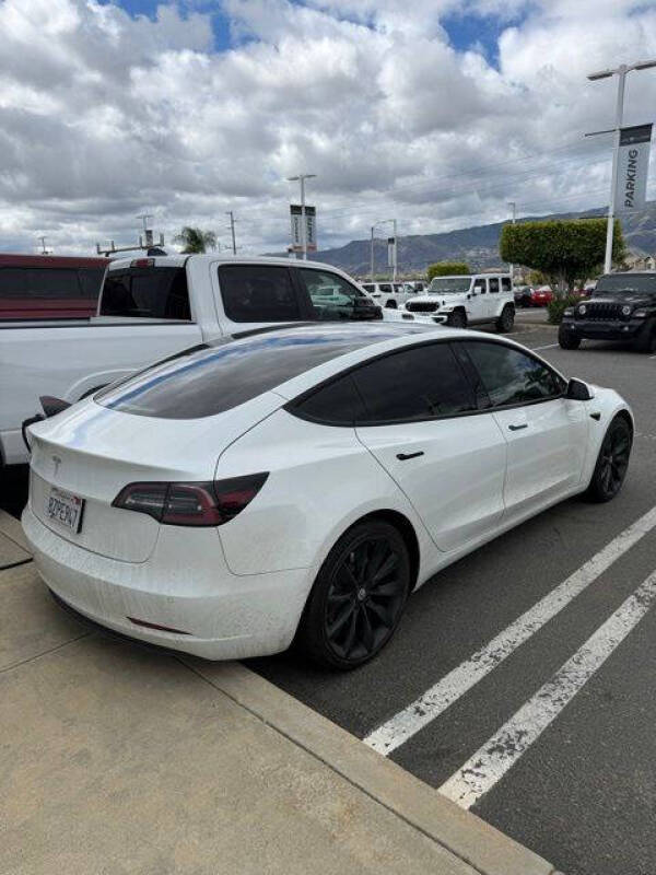 2021 Tesla Model 3 Standard Range Plus
