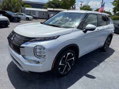 2022 Mitsubishi Outlander SE Launch Edition