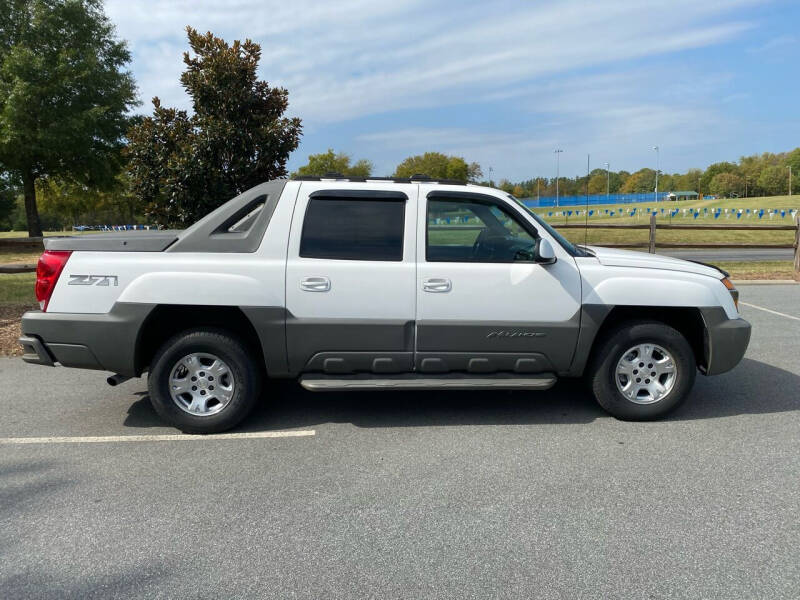 2002 Chevrolet Avalanche for sale at Super Sports & Imports Concord in Concord NC