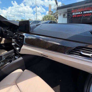 2017 BMW 5 Series 530i