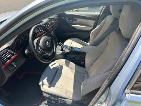 2013 BMW 3 Series 328i