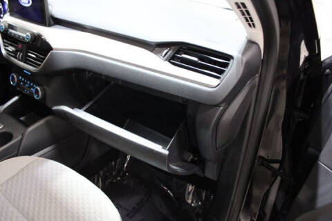 2021 Ford Escape Hybrid SE