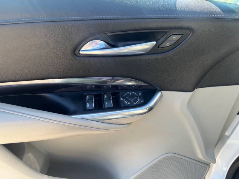 2020 Cadillac XT4 Luxury