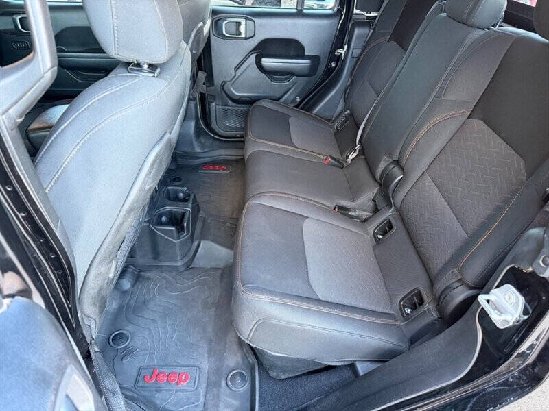 2022 Jeep Gladiator Mojave