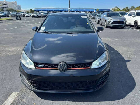 2017 Volkswagen Golf GTI S