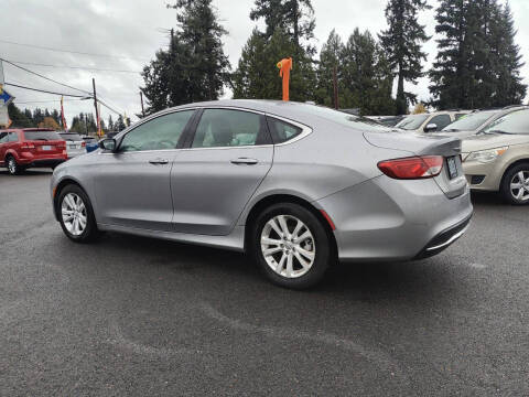 2015 Chrysler 200 Limited