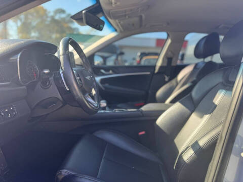 2020 Genesis G70 2.0T