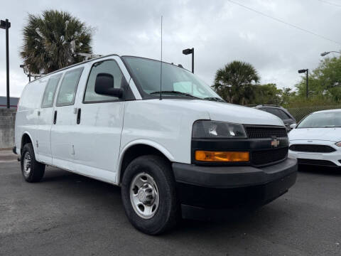 2018 Chevrolet Express 2500