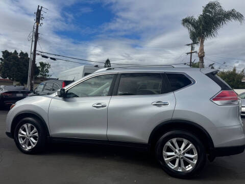 2016 Nissan Rogue SV