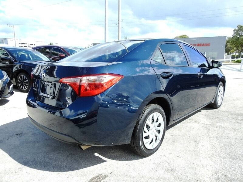 2018 Toyota Corolla  - $15,900