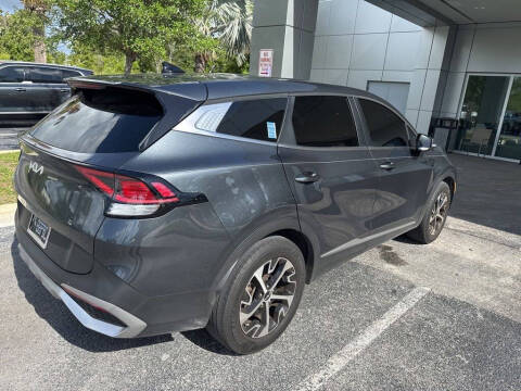 2024 Kia Sportage EX