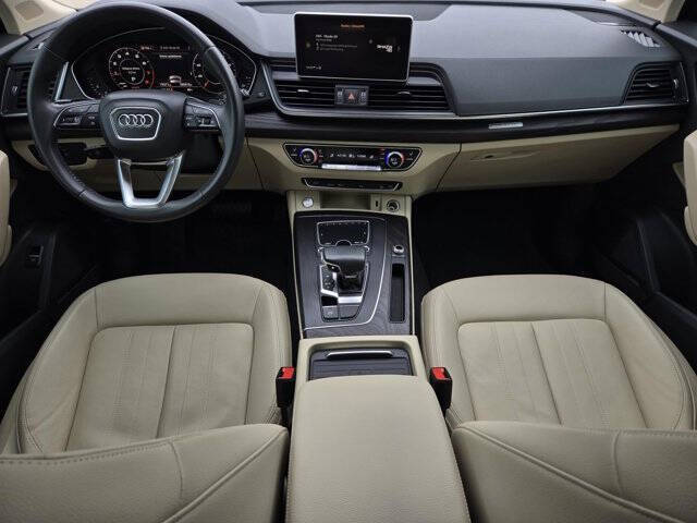 2020 Audi Q5 quattro Premium Plus 45 TFSI