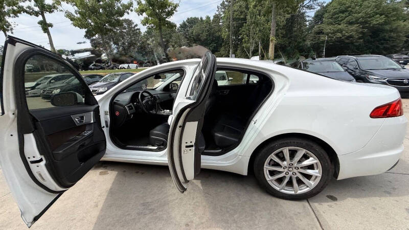 2013 Jaguar XF 2.0T