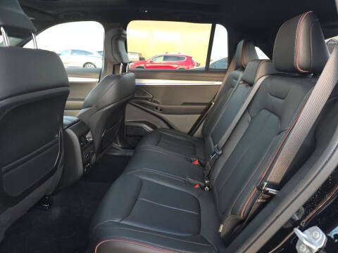 2025 Jeep Wagoneer S Launch Edition