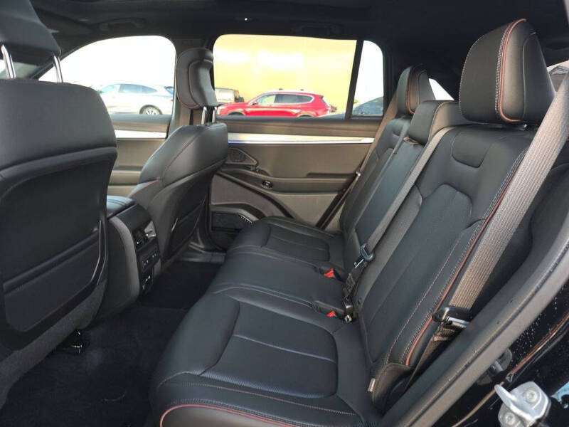 2025 Jeep Wagoneer S Launch Edition