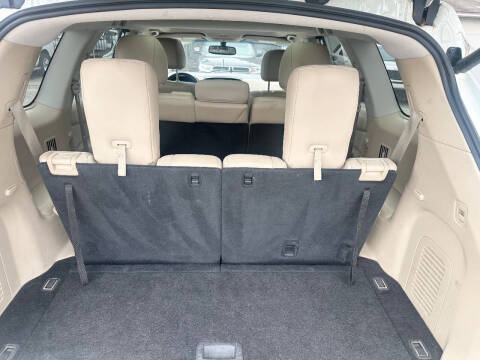 2017 Nissan Pathfinder Platinum