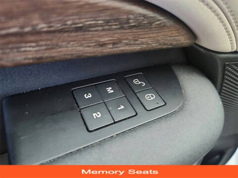 2017 Land Rover Discovery HSE