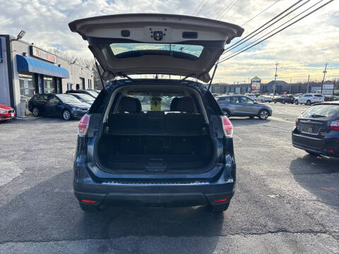 2016 Nissan Rogue SV
