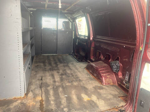 2011 Ford E-Series E-350 SD