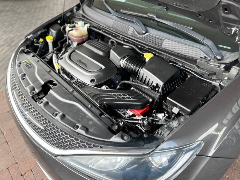 2019 Chrysler Pacifica Touring L