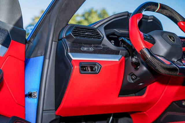 2019 Lamborghini Urus