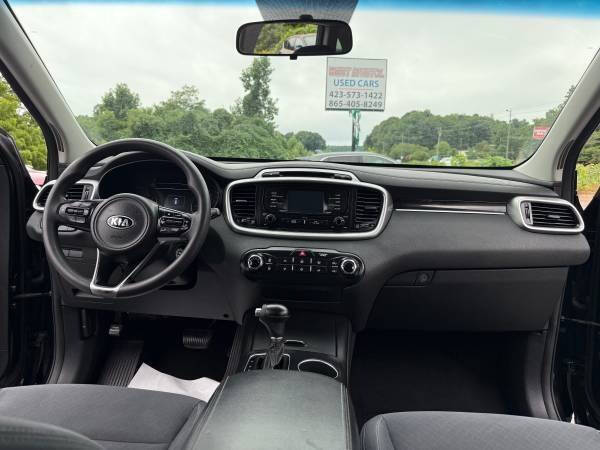 2018 Kia Sorento LX V6