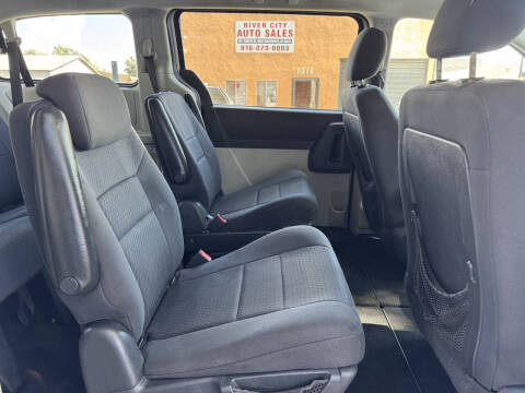 2010 Dodge Grand Caravan SE