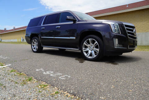 2015 Cadillac Escalade ESV Luxury