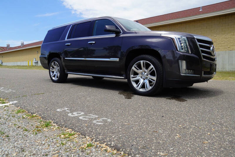 2015 Cadillac Escalade ESV Luxury