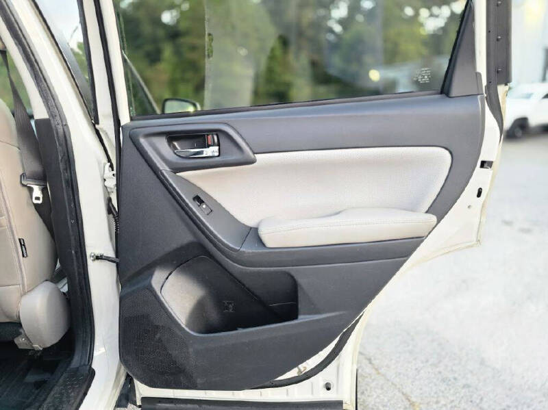 2015 Subaru Forester 2.5i Limited