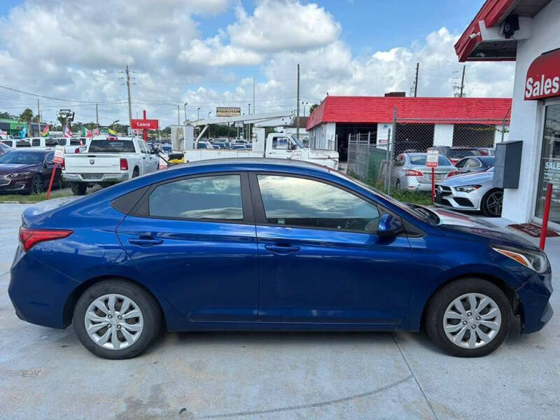 2021 Hyundai Accent SE