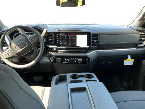 2026 GMC Sierra 1500 Elevation Standard