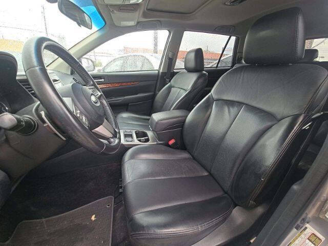 2010 Subaru Outback 2.5i Limited