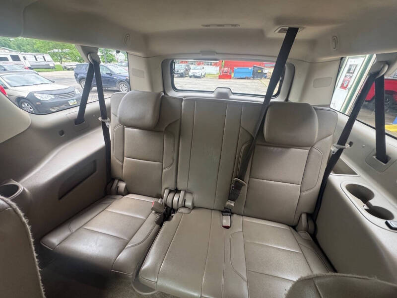 2017 Chevrolet Suburban LT