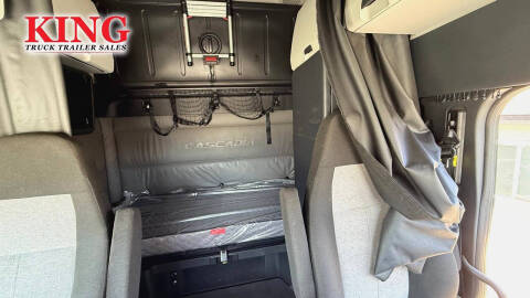 2021 Freightliner Cascadia