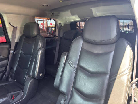 2015 Cadillac Escalade Luxury