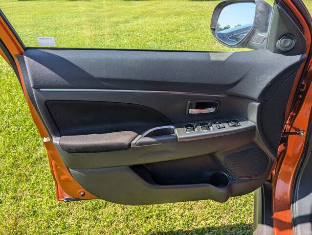 2020 Mitsubishi Outlander Sport SE