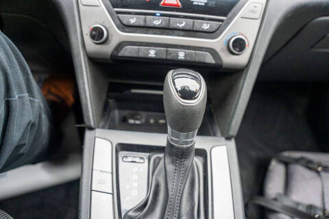 2018 Hyundai Elantra