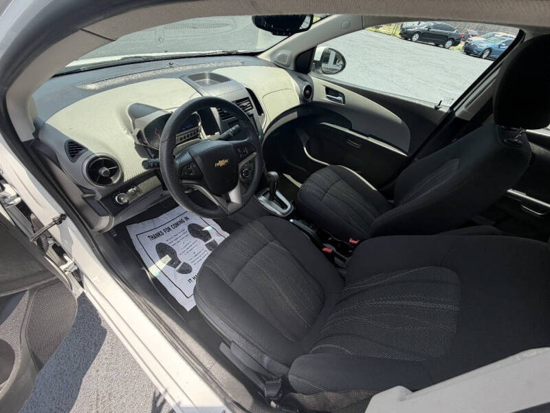 2013 Chevrolet Sonic LT Auto