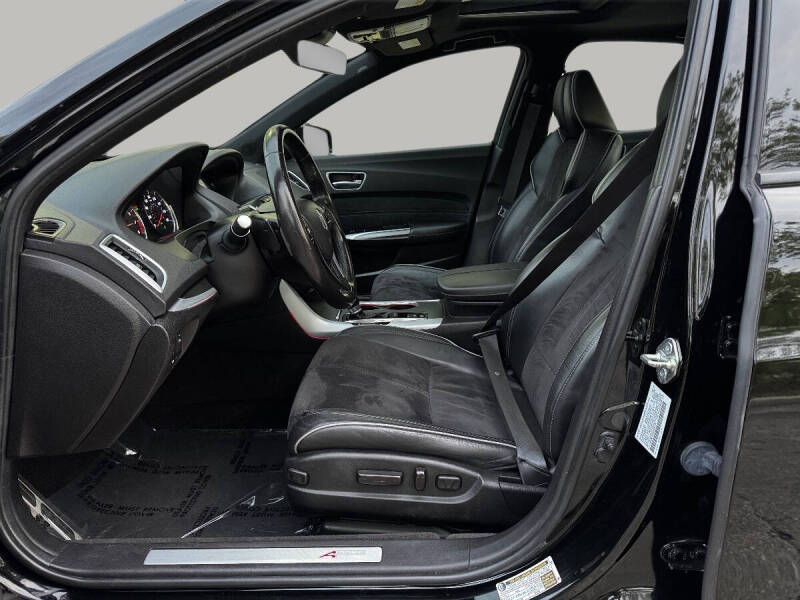 2019 Acura TLX