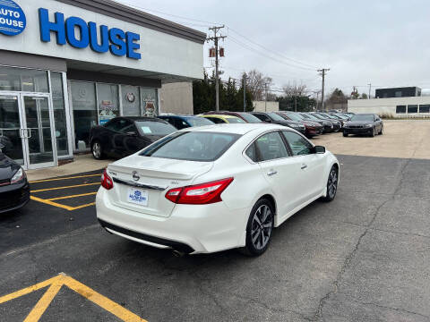 2016 Nissan Altima 2.5 SR
