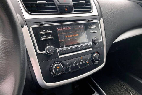 2016 Nissan Altima 2.5 SR