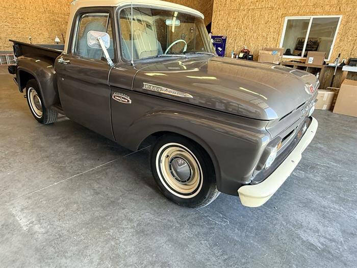 1965 Ford F-100