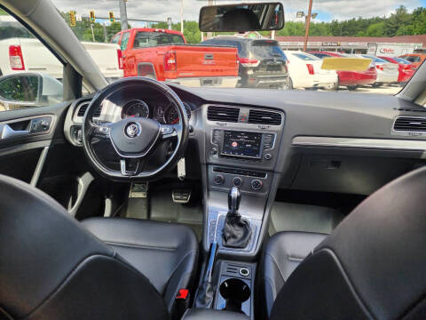 2017 Volkswagen Golf Alltrack TSI S 4Motion