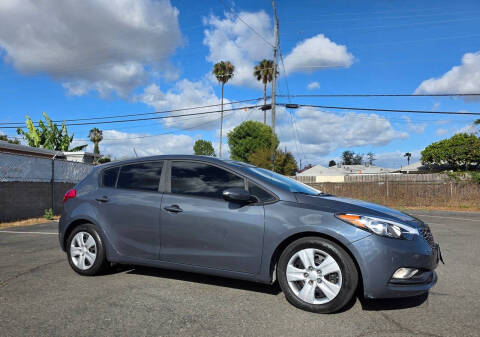 2016 Kia Forte5 LX