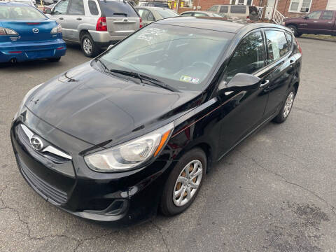 2013 Hyundai Accent for sale at Auto Outlet of Trenton in Trenton NJ