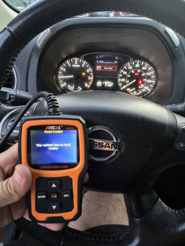 2014 Nissan Pathfinder SV