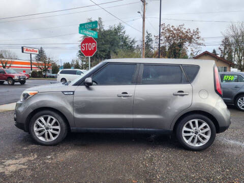 2018 Kia Soul +