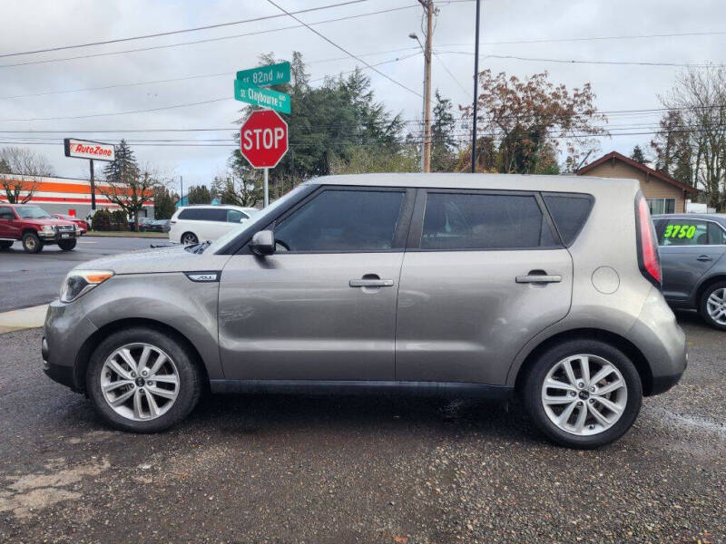 2018 Kia Soul +