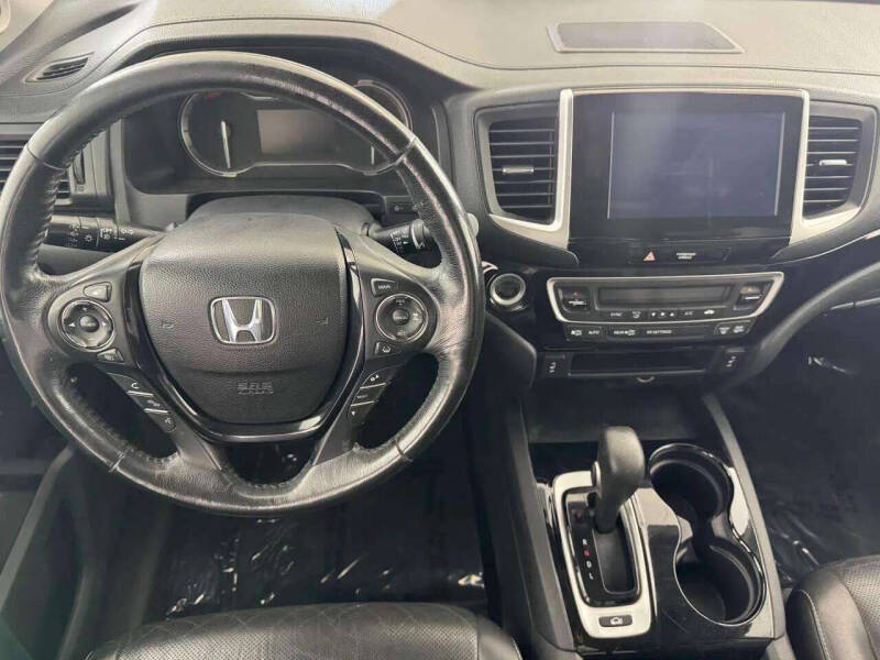 2017 Honda Ridgeline RTL-E